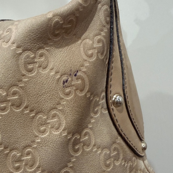 Gucci Vintage Guccissima Leather Beige Monogram Shoulder Bag - Picture 11 of 11